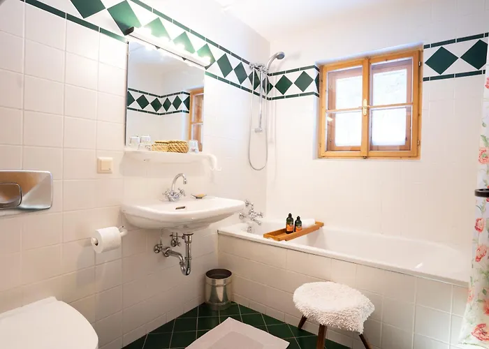 Clary Haus Domek alpejski *